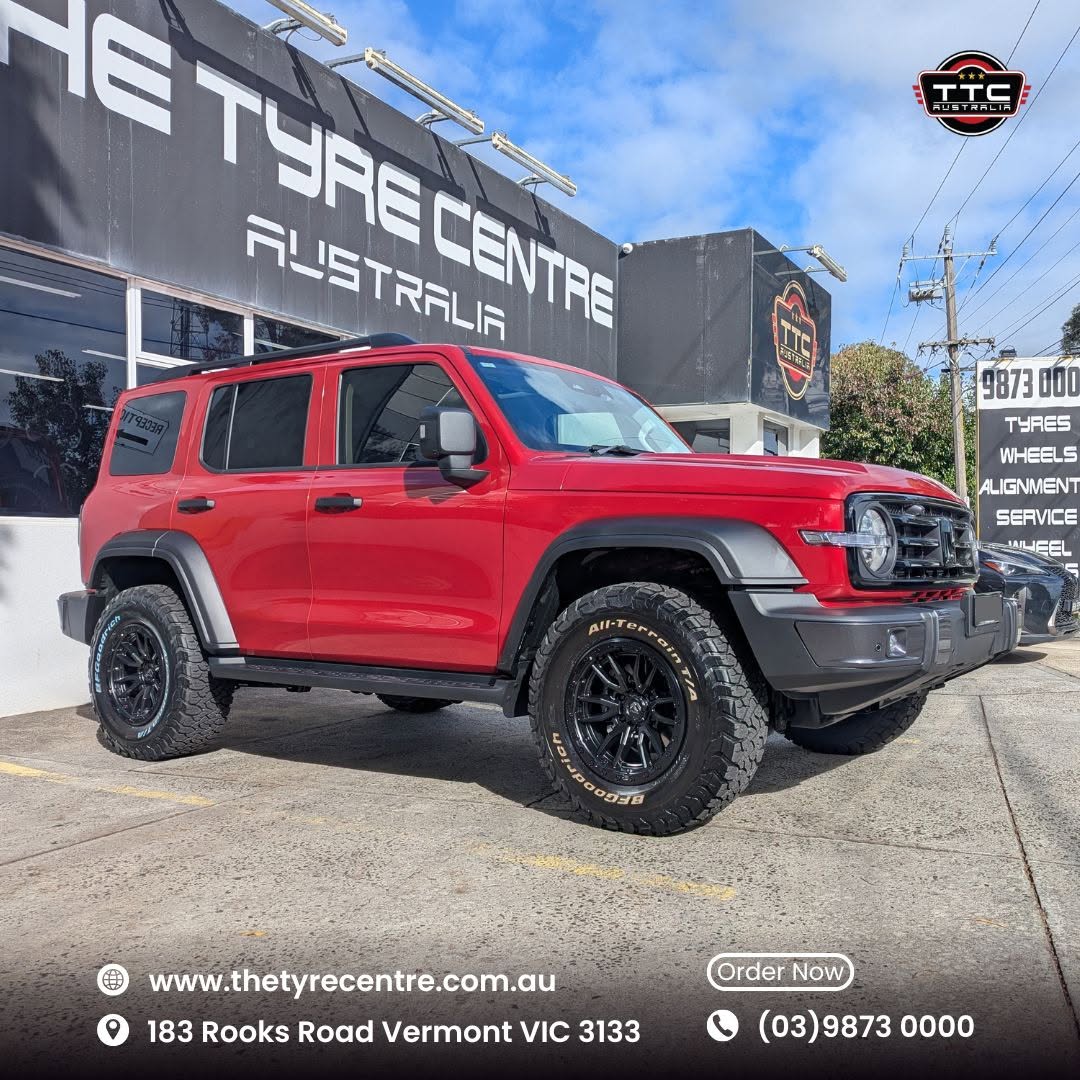 17 inch Fuel Rebel D679 Wheels with 285/70R17 BFGoodrich KO3 tyres on GWM Tank 3